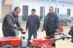 渭南市农机局送机具提质增效，促帮扶村苹果产业发展 - 农业机械化信息