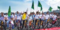 “无声骑行 美丽西安”聋人环保骑行活动在西安城墙举行 - 人民政府