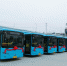 50辆纯电动公交车整齐排列在安康江北公交总站。  - 古汉台