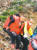 秦岭救援队一名队员搜救一名失联驴友时意外失足坠崖身亡 - 古汉台