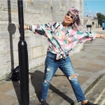 英国68岁老奶奶变身时尚博主 越活越年轻 - 西安网