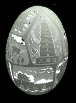 【“陕”亮70年】中国蛋雕大师闻福良：在蛋壳上“讲”中国故事 - 西安网