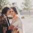 真爱无国界无性别？印度-巴基斯坦女同性恋喜结连理大办4场婚礼 - 西安网