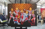 泰艺术家以LV为背景将佛陀描绘成奥特曼引争议，一幅画卖出46万 - 西安网