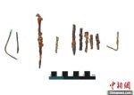 编缀铜条及铁工具。陕西省考古研究院 - 陕西新闻