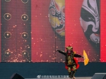 中国年·看西安 大唐不夜城也有看戏大舞台 - 西安网