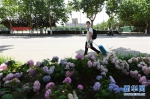 （聚焦疫情防控）（2）北京：高校学生陆续分批返校 - 西安网