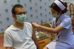 接种中国疫苗的外国人 - 西安网