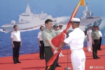 习近平出席海军三型主战舰艇集中交接入列活动 - 西安网