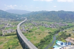 沿着高速看中国｜一条乡村振兴“路” - 西安网