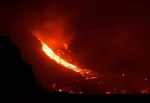 西班牙拉帕尔马岛火山持续喷发 - 西安网