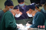 医院救治罕见先天性胸骨裂合并先心病患者 - 陕西新闻
