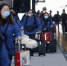 援助陕西抗疫医护人员乘高铁返程 - 西安网