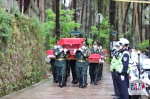最闪亮的坐标丨英雄，归队！贵州惠水县举行零散烈士墓集中迁葬仪式 - 西安网