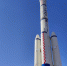 神舟十四号船箭组合体转运至发射区 计划近日择机实施发射 - 西安网