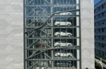 中集物联建全SUV智能立体车库 188个车位可满足多车型停车 - 西安网