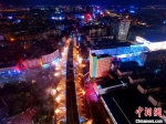 中国中铁四局五公司对龙王庙立交桥进行拆除作业。 供图 - 西安网