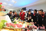 第五届世界川菜大会：34支团队赛场尽显火锅厨艺 - 西安网