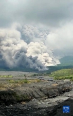 印度尼西亚塞梅鲁火山喷发 - 西安网