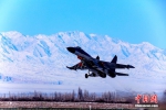 空军西安飞行学院某旅开展新年实战化飞行训练 - 西安网
