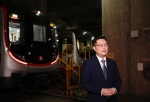 香港故事|驶向未来：国产列车在港铁启程 - 西安网