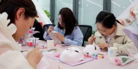 陕西：建设一线迎接暖心妇女节 - 西安网