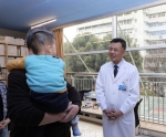 经验做法全球推广，这位中国医生想让所有人听清世界 - 西安网