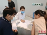 中国援柬中医医疗队走进金边社区开展首次义诊 - 西安网