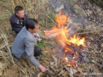 商洛男子躺在庄稼地里呼吸微弱 值班民警火速送医 - 古汉台